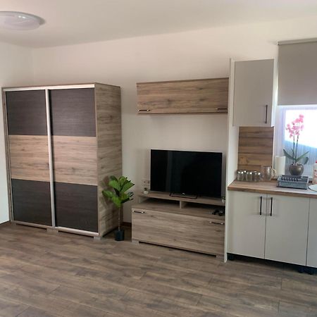 Agora Apartman Hajdúszoboszló Buitenkant foto
