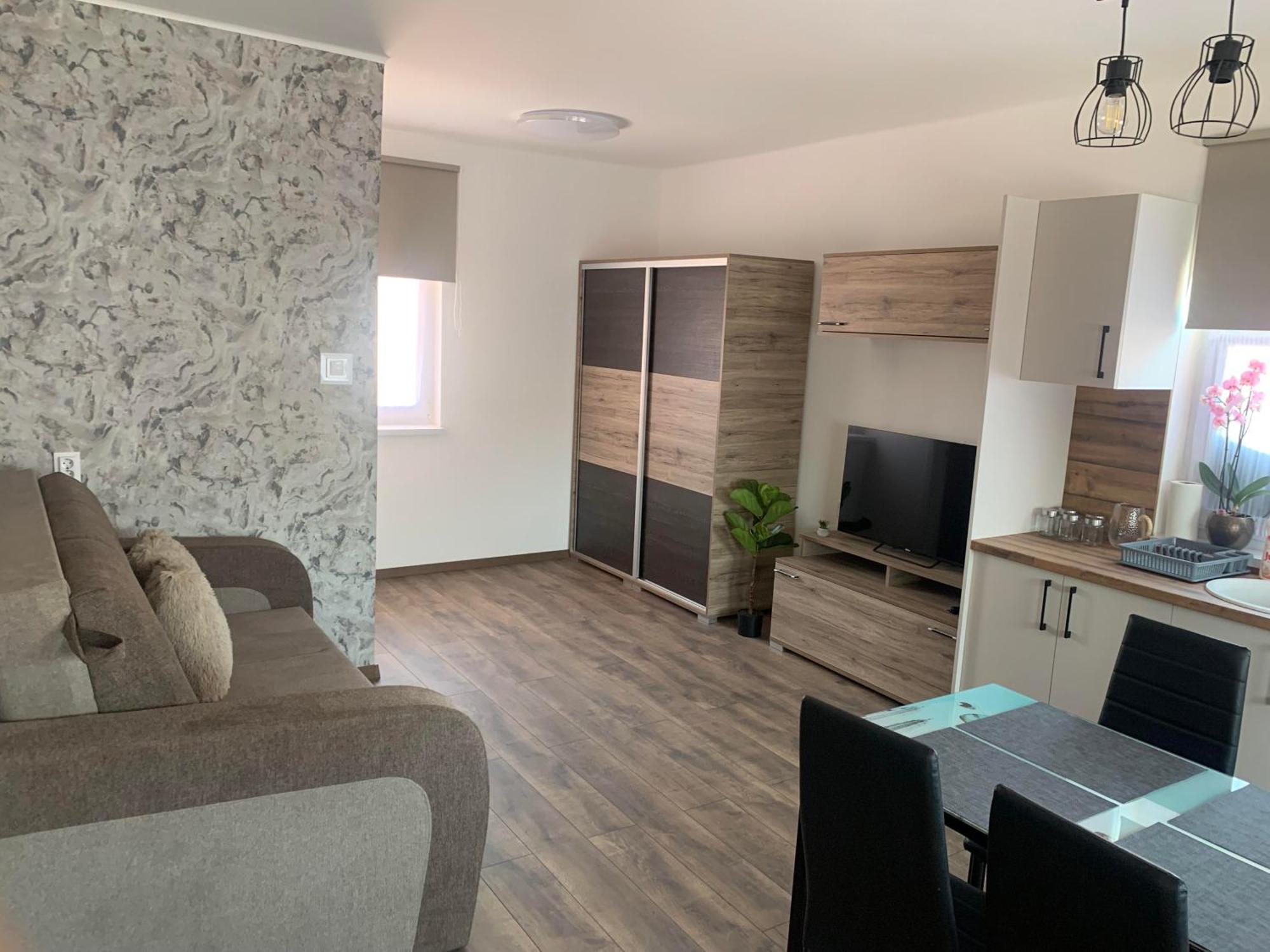 Agora Apartman Hajdúszoboszló Buitenkant foto