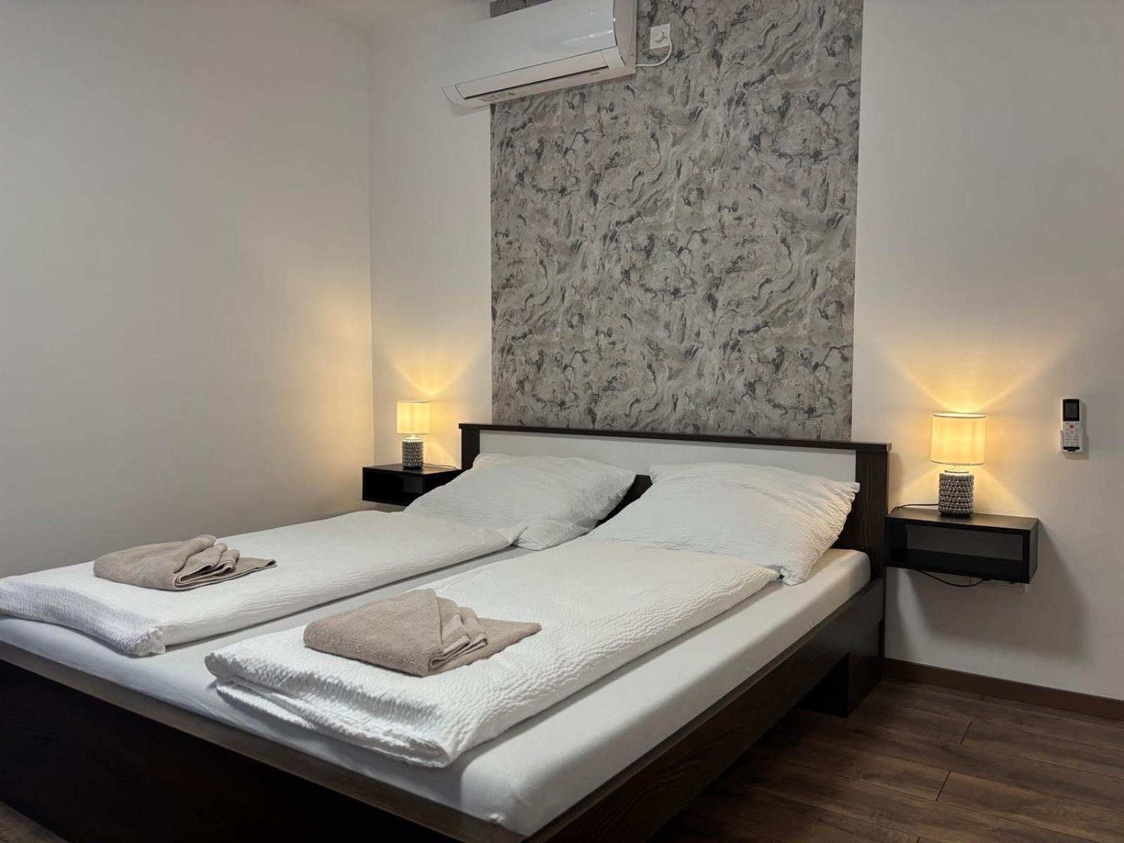 Agora Apartman Hajdúszoboszló Buitenkant foto