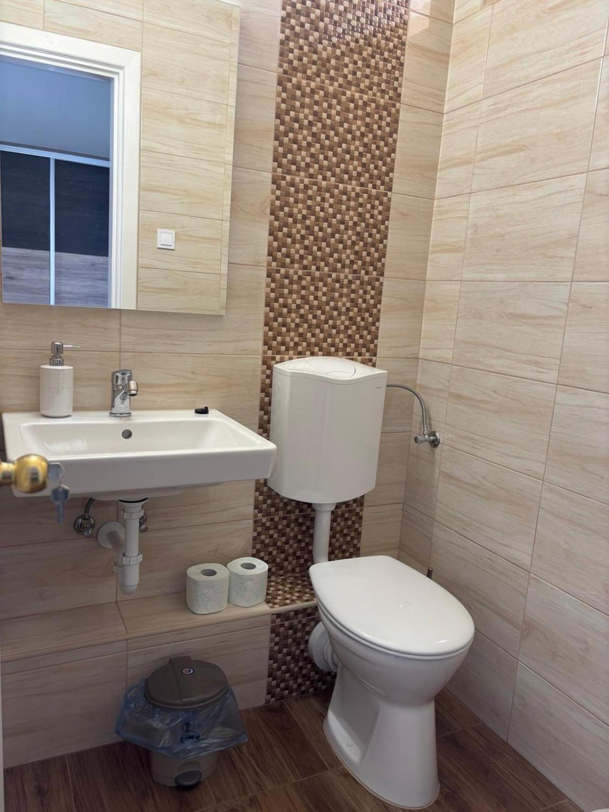 Agora Apartman Hajdúszoboszló Buitenkant foto